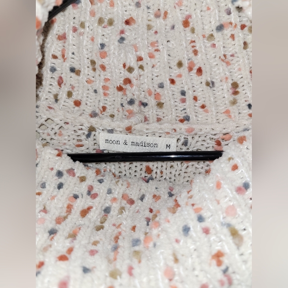 Moon and Madison knitted sweater - Picture 6 of 7